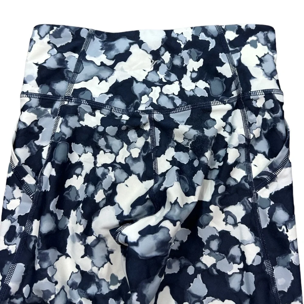 OLD NAVY: Girl’s Elevate Mid-Rise Active Blue Printed Leggings -Size Large